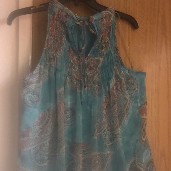 Sleeveless Aqua and Multicolor/Print Top - Picture 3 of 8